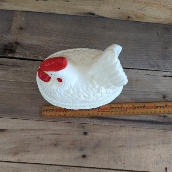 Vintage White Ceramic Hen on a Nest - Picture 10 of 11